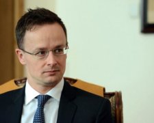 Венгрия продолжила коварный шантаж Украины