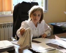 Поклонська плюнула на царя і "здалася" українському суду