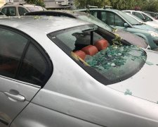 На головы украинцев свалилась лютая непогода: разбитые окна и парализованные улицы
