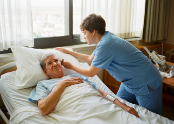 уход за больными людьми в больнице