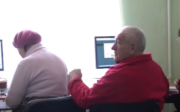 Пенсионеры. Фото: скрин youtube