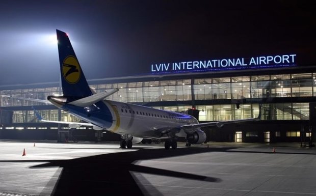Билет на самый короткий авиарейс в Украине стоит в три раза дешевле, чем обычный