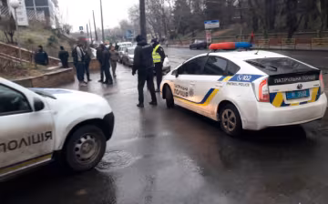 Вызов полицейских, фото: Патрульная полиция Украины