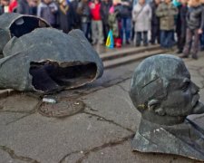 Комуністи повстали проти ленінопаду