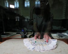 Кредитна історія: Україна опинилася на дні Європи через борги