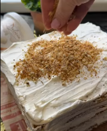 Медовик з вишнею: фото скрін рецепту