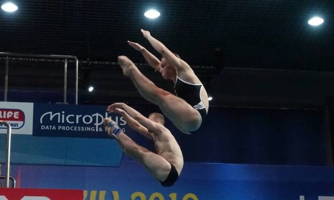 Виктория Кесарь и Станислав Олиферчик стали чемпионами в синхроне на 3 метрах