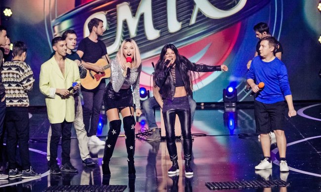 Оля Полякова на Лиге Смеха