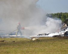 Момент аварії літака в Підмосков'ї зняли на відео
