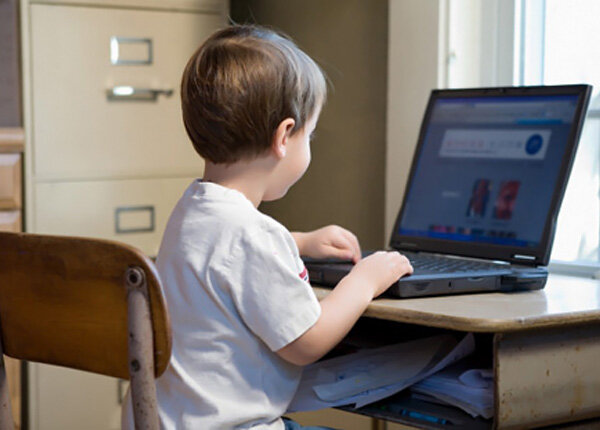 Доступ разрешен: ученые доказали, что интернет полезен для детей