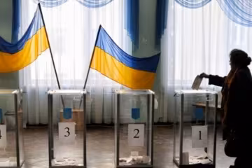 Електронні бази виборчих дільниць знищили у Маріуполі