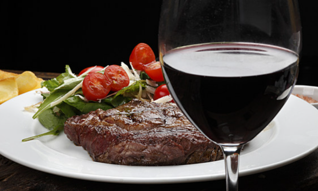 М'ясо та вино, зображення з вільних джерел