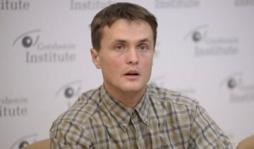 Горючего у армии хватит еще на три дня - Луценко