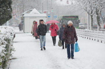 Погода на 26 грудня змусить перенести всі плани, на вулицю краще не виходити