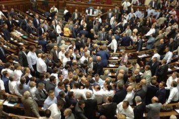 Рада розгляне скасування встановлення касових апаратів завтра 