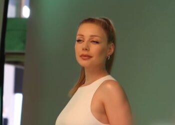 Тина Кароль, кадр из видео