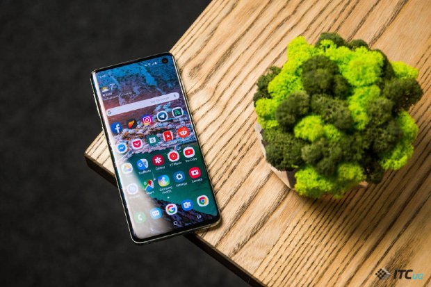 Samsung Galaxy S10 поставил iPhone XS на место: на рынке новый лидер