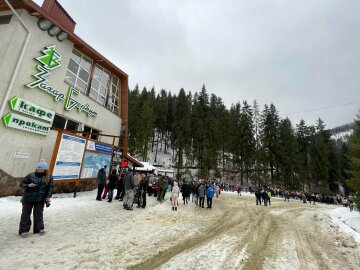 Гірськолижний курорт "Захар Беркут", фото Роман Вінтонів