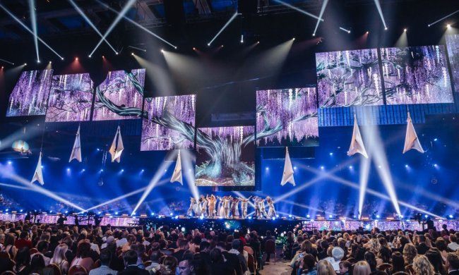 Украинские звезды засветились на празднике прямо под носом у Путина: всплыли первые фото