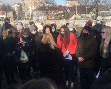 У Крихівцях батьки не задоволені харчуванням дітей у ліцеї: pik.net.ua