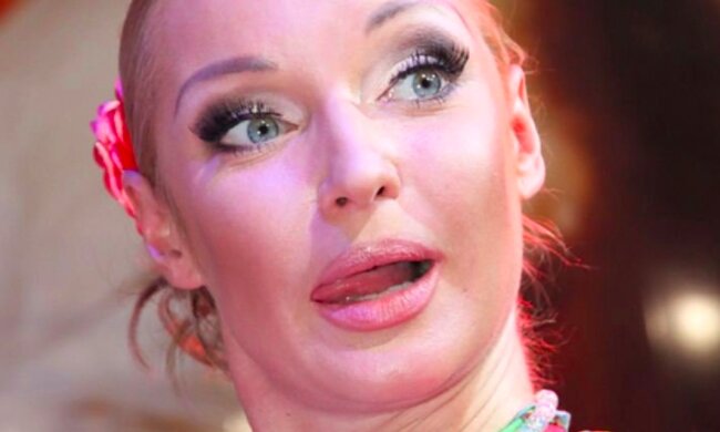 Волочкова засвітила волохатого бойфренда на відпочинку в Таїланді: "Всю рибу розполохали"