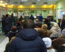 Поки весь світ платить 1-2%, кредити в Україні знову дорожчають