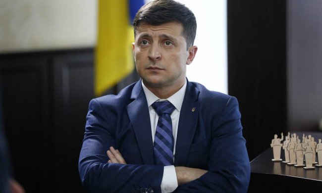 Зеленский передал губернаторам пламенный привет: уже ищут замену