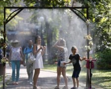 Осень напомнит о лете: что погода готовит украинцам