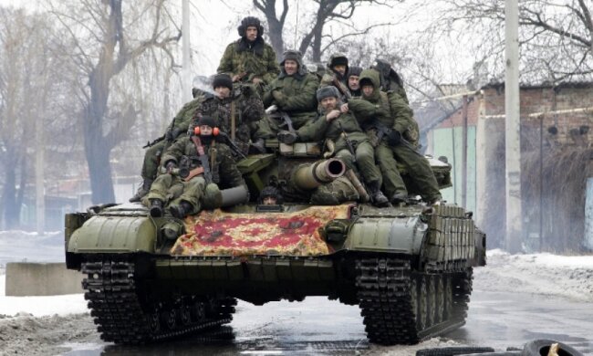 Терористи стягнули техніку на Слов'янський напрямок - розвідка
