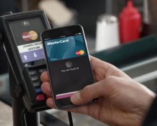 Apple Pay на носі: НБУ розповів, коли система запрацює в Україні
