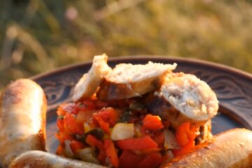 Рецепт приготування ковбаси з риби, фото: пресслужба 1+1