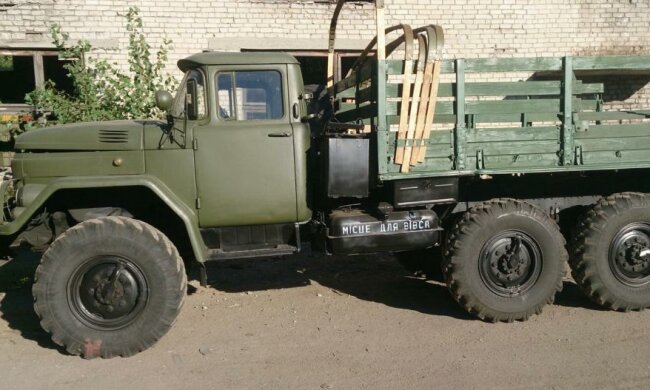 Штаб АТО удовлетворил просьбу бойца о коне (фото)