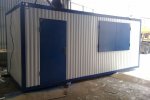 У Дніпрі невідомі ледь не спалили вагончик разом зі сторожем