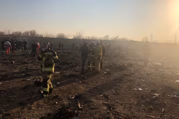 У Франції не будуть розшифровувати "чорну скриньку" українського літака МАУ: названо причину