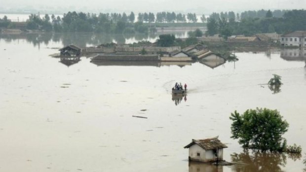 Північнокорейські будні: зливи забрали життя 60 осіб