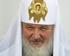 У Бога вихідний? П'яних всмерть попів засікли у жіночому монастирі: відео