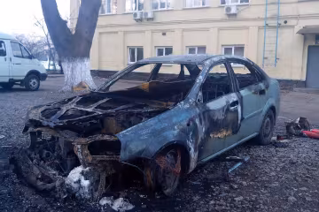 Новый год в Киеве закончился трагедией для водителя, от авто остались обугленные куски