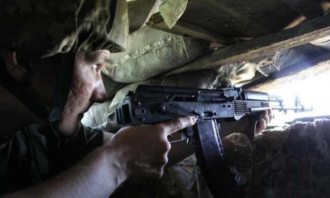 Бойовики гатять із важкої артилерії по всьому фронту (ІНФОГРАФІКА)