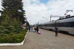 Укрзализныця, поезд - фото Знай.uа