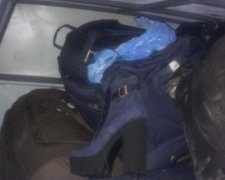 Прикордонники за гроші допомагали переправити товар в Крим
