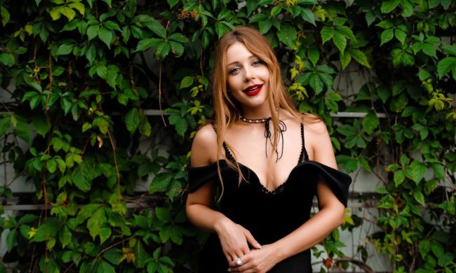 Пикантная забывчивость Тины Кароль лишила украинцев сна: а где же лифчик