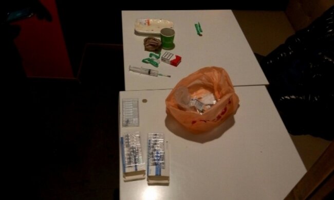 Харків'янин варив наркотики у кафе (фото)