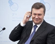 Художник показав, хто допоміг Януковичу "перемогти" Інтерпол