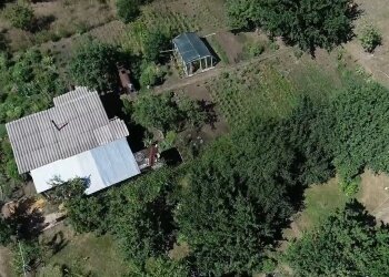 Земельный участок, кадр из видео