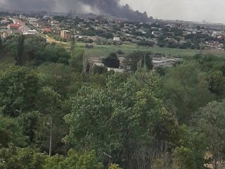 Чернобаевка горит склад с боекомплектом. Фото: скриншот Telegram