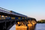 Обрушится в любой момент: легендарный киевский мост опасен для людей