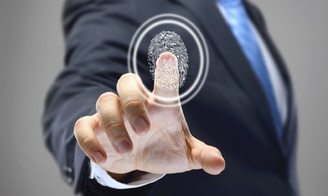 Не поймет даже криминалист: нейросеть научили подделывать отпечатки пальцев