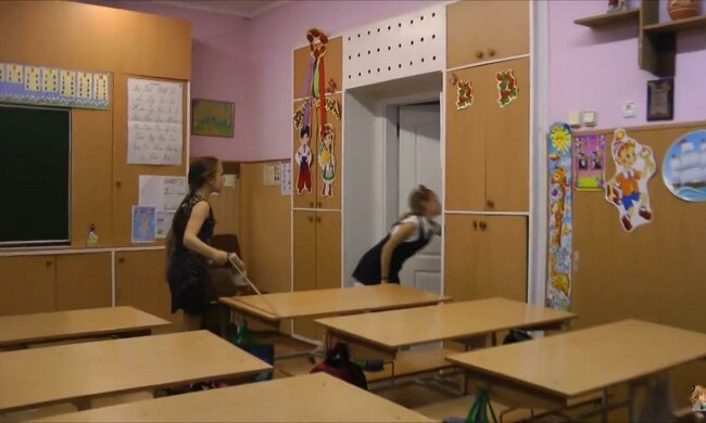 школьники / скриншот из видео