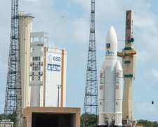 З'явилося відео успішного запуску надважкої ракети Ariane 5
