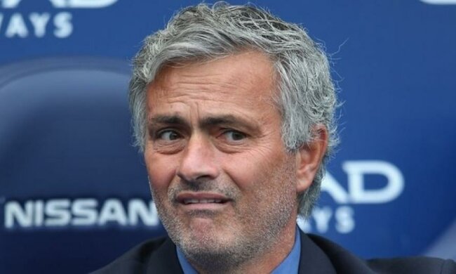 Футбольный клуб "Эвертон" заинтересовался Ярмоленко и Моуриньо